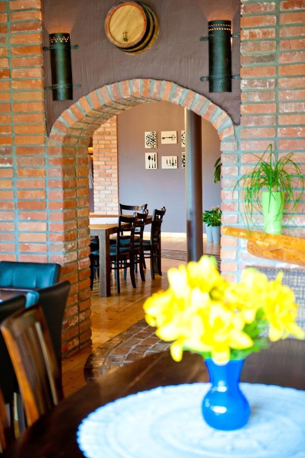 Skriveri Hotel Klidzina מראה חיצוני תמונה