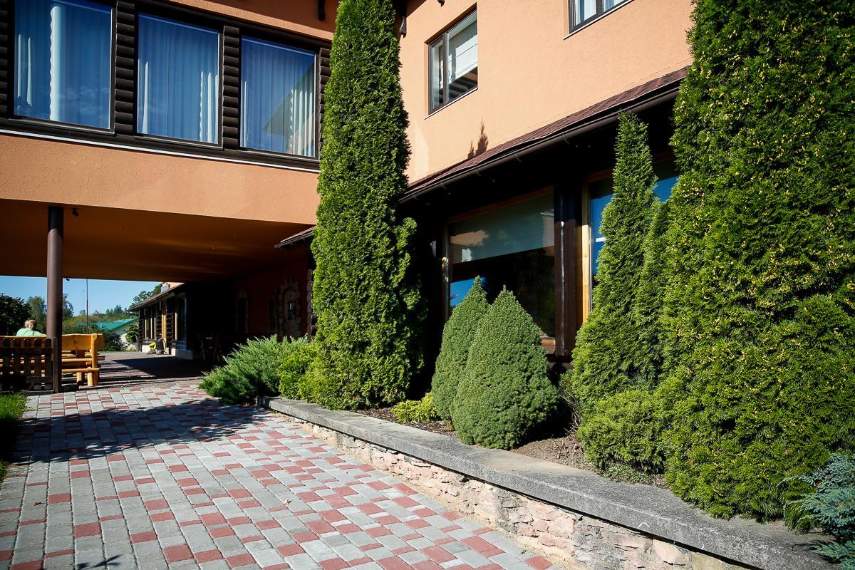 Skriveri Hotel Klidzina מראה חיצוני תמונה